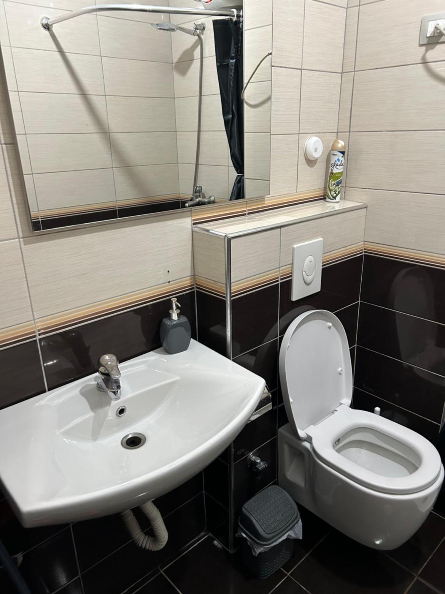 A&X Cozy And Tranquil Apartment - 24H Self Check-In Тирана Екстериор снимка