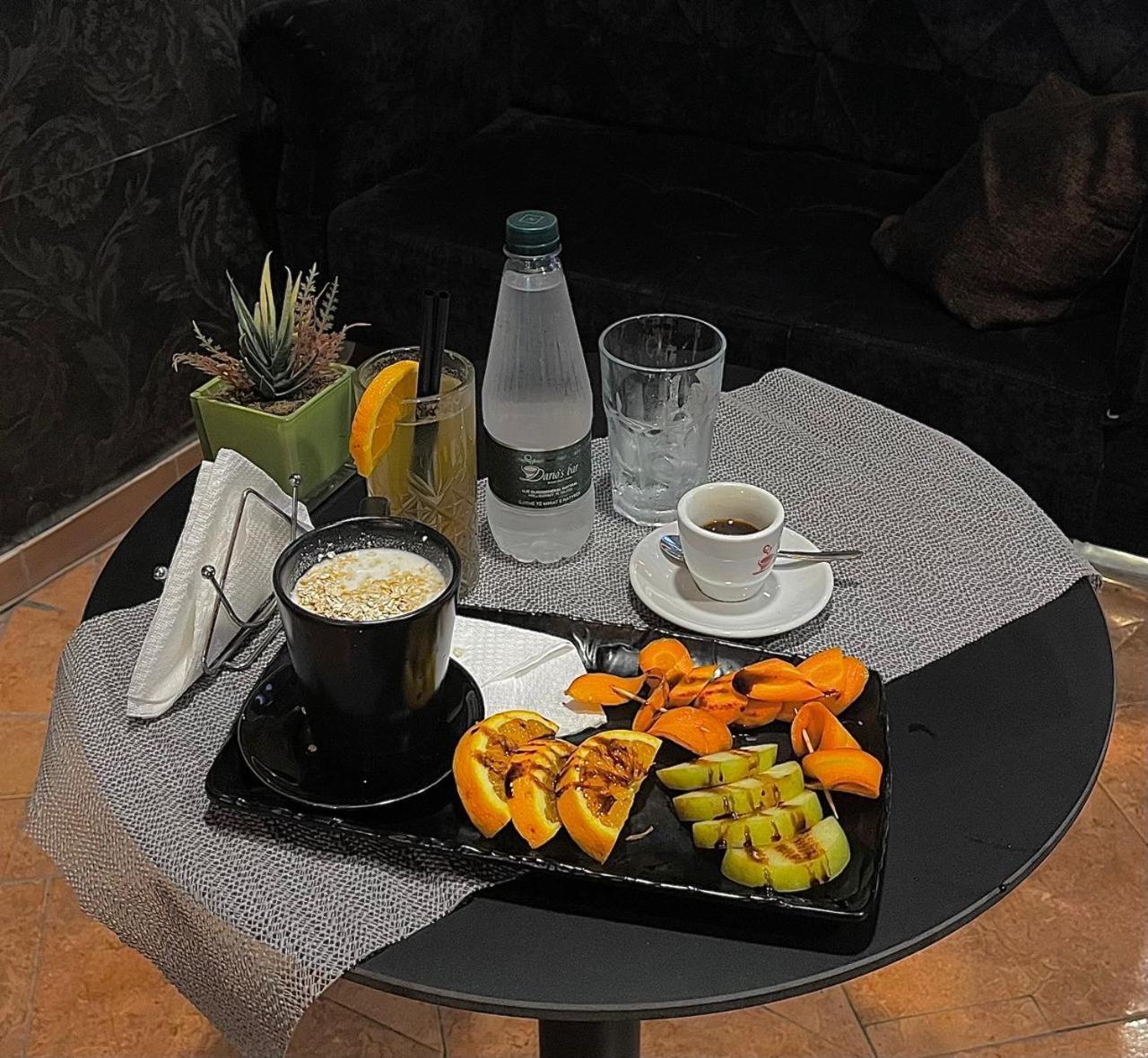 A&X Cozy And Tranquil Apartment - 24H Self Check-In Тирана Екстериор снимка